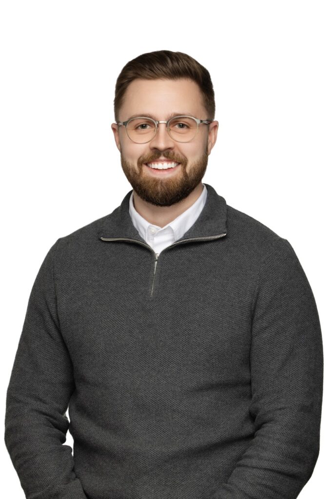 Headshot photographer in Vancouver